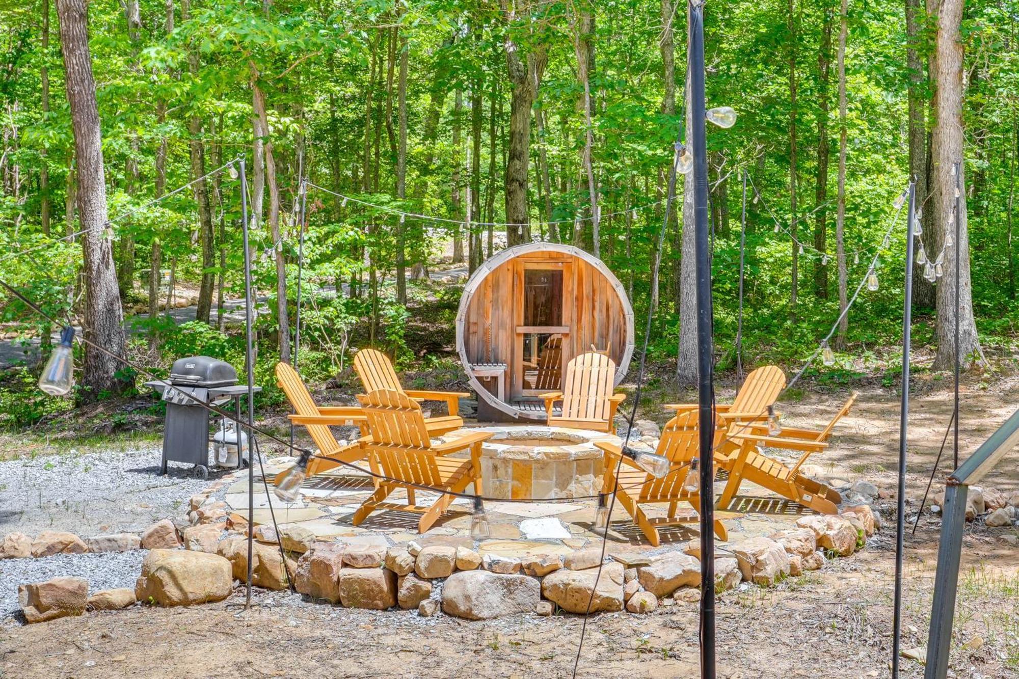 Monteagle Cabin With Swim Spa, Sauna And Fire Pit! Exterior photo